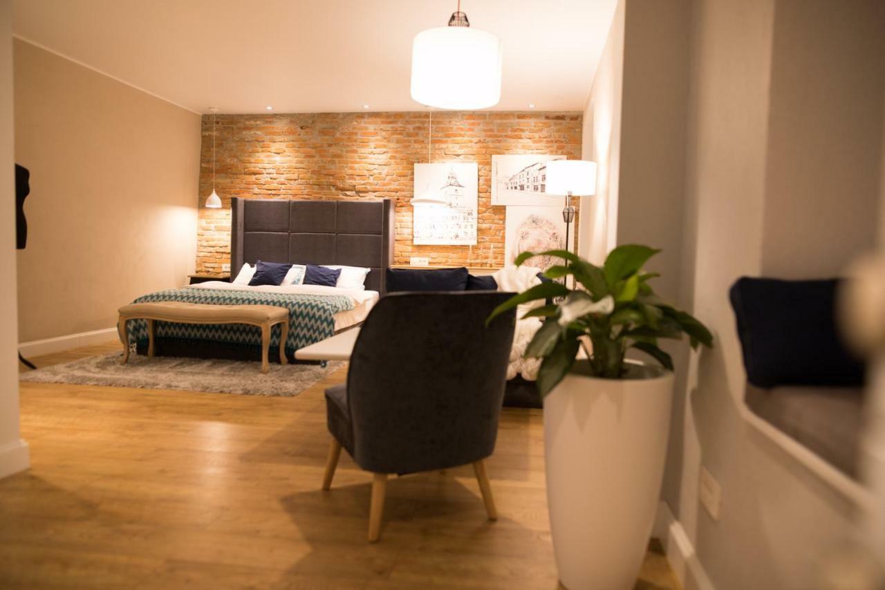 Quiboo Apartman Brassó Kültér fotó